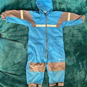 OAKI RAIN SUIT - KIDS SIZE 5